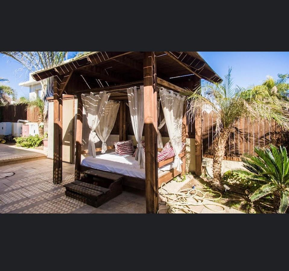 Villa Family Eilat With Heated Pool Exterior photo