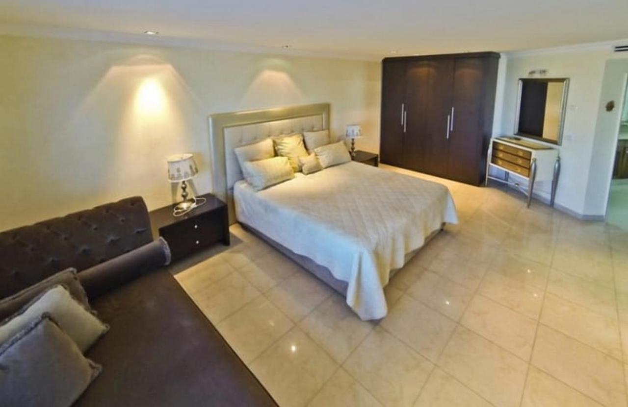 Villa Family Eilat With Heated Pool Exterior photo
