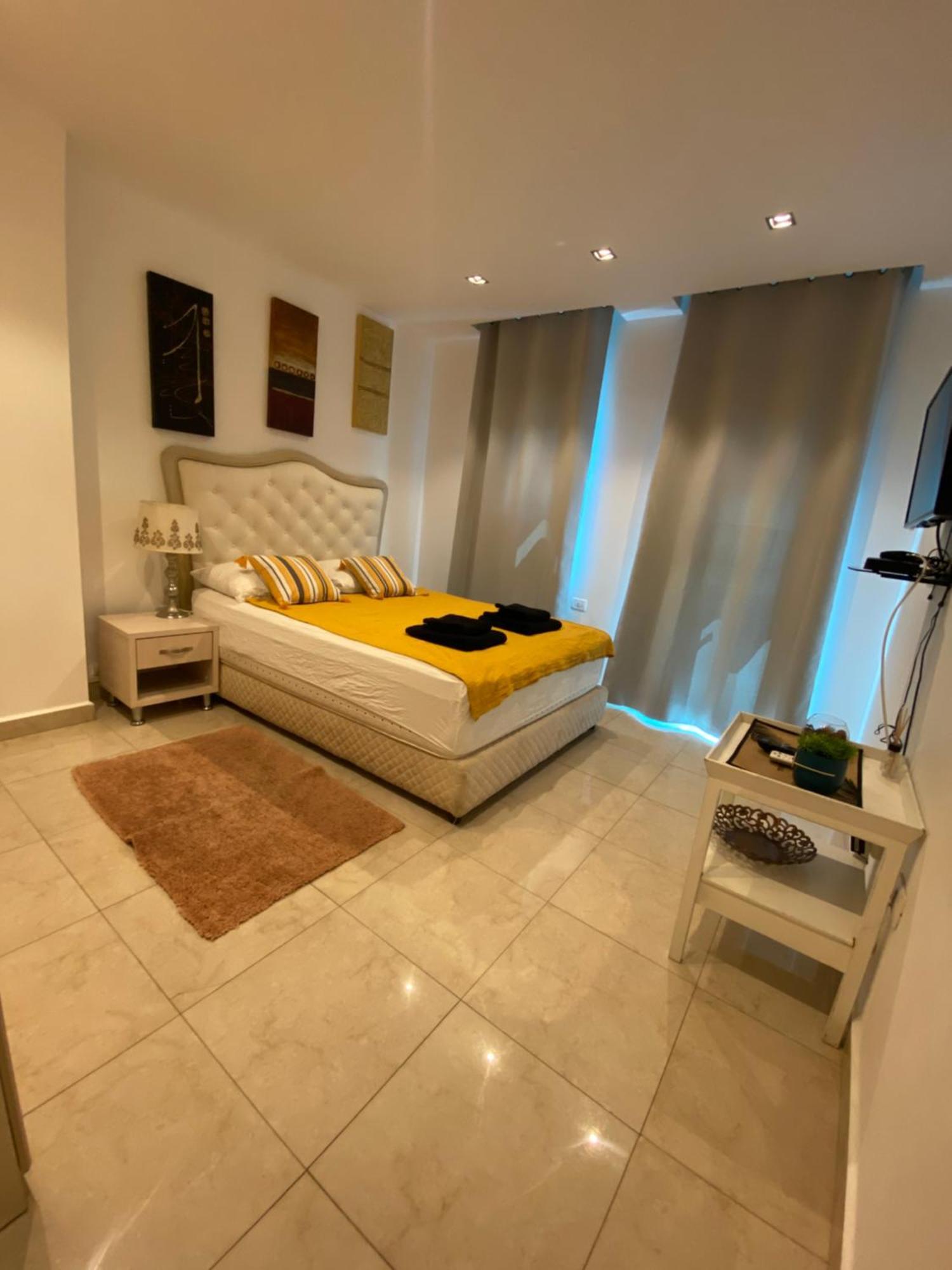 Villa Family Eilat With Heated Pool Exterior photo